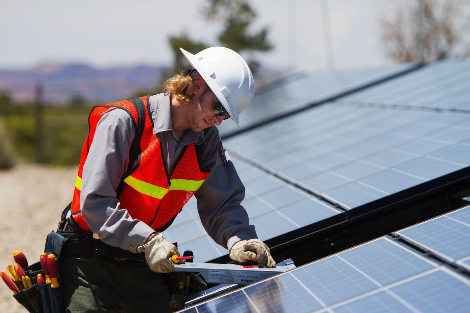 SolarPro – Solar Energy & Renewable Divi Child Theme Image-4